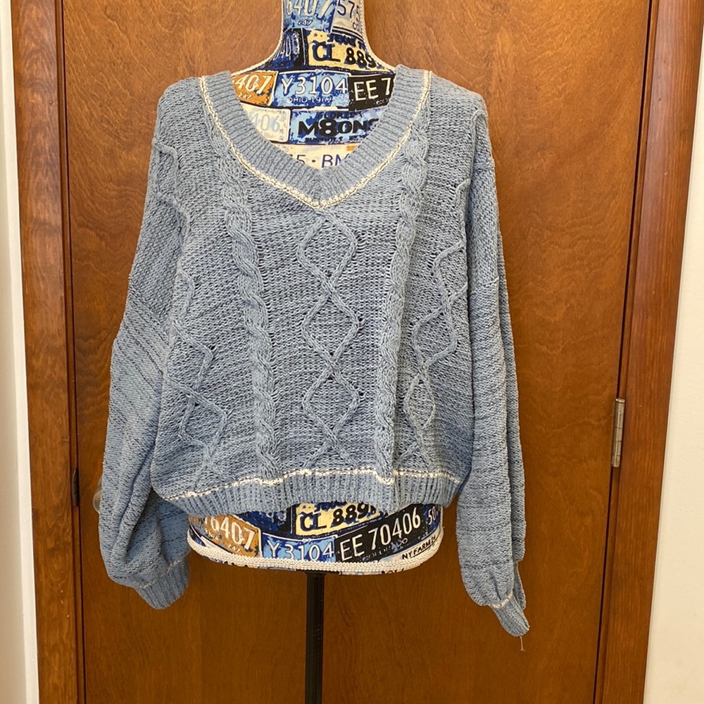 M By My Michelle v neck sweater size XL , NWT